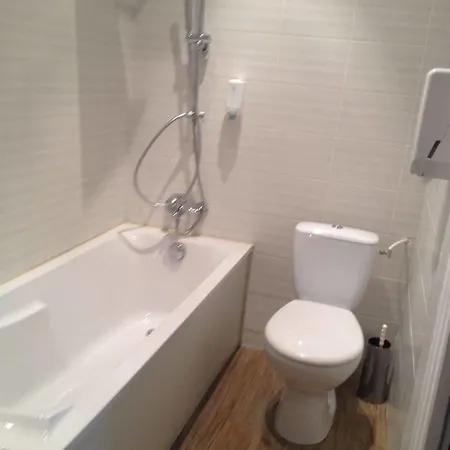 Hotel Le Chapon Fin Moissac