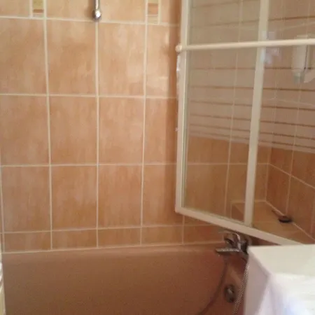 Hotel Le Chapon Fin 3*