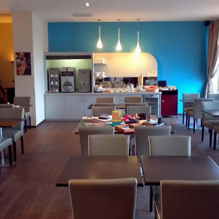 Hotel Le Chapon Fin 3*