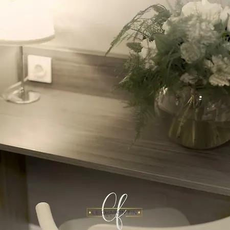 ホテル Le Chapon Fin モアサック